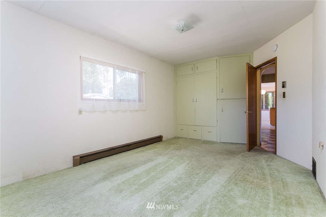 1063 West Axton Road Bellingham, WA 98226 - Photo 16 of 40