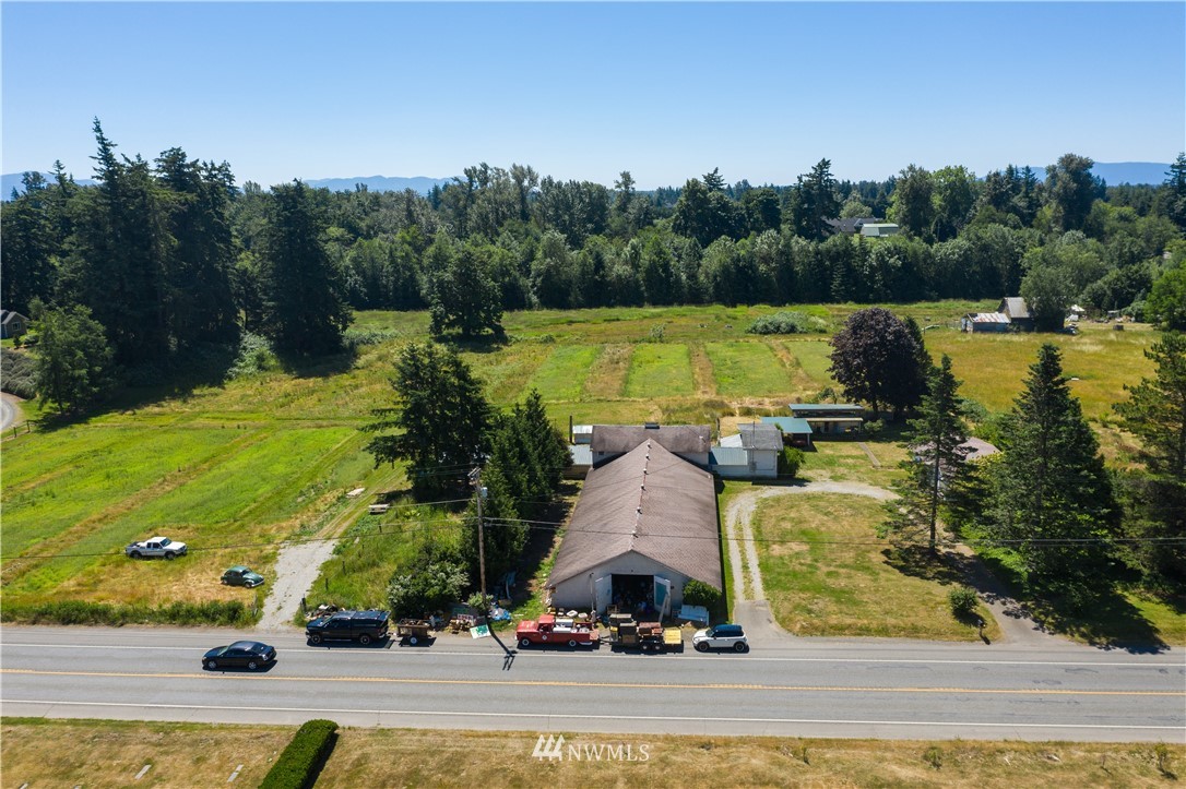 1063 West Axton Road Bellingham, WA 98226 - Photo 3 of 40