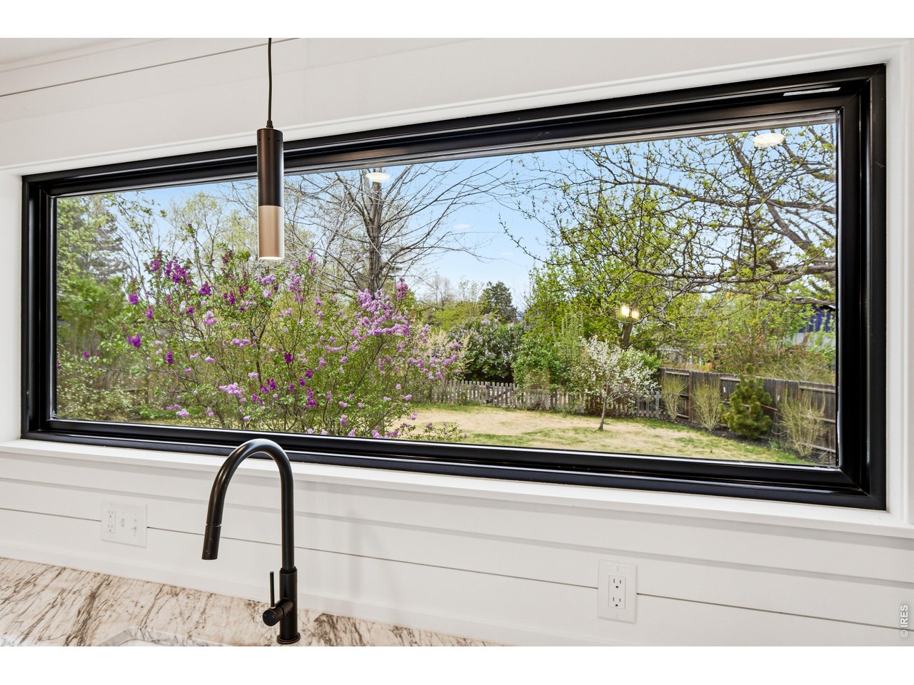 7489 Mt Meeker Road Longmont, CO 80503 - Photo 8 of 24