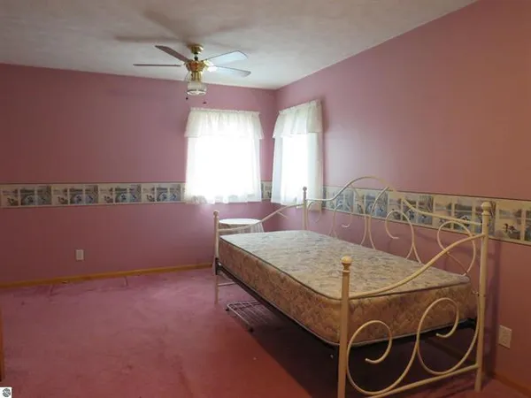 $259,900 | 7861 South Dyer Lake Drive, Falmouth, MI 49632