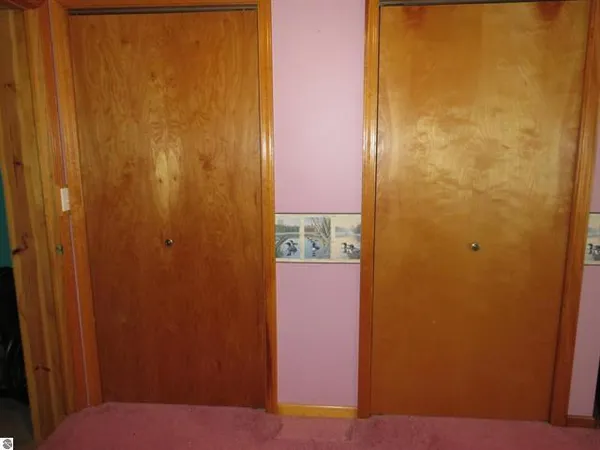 $259,900 | 7861 South Dyer Lake Drive, Falmouth, MI 49632