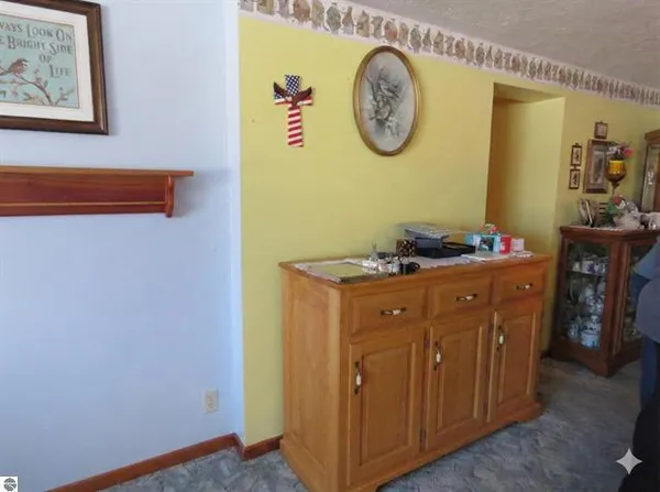 $259,900 | 7861 South Dyer Lake Drive, Falmouth, MI 49632