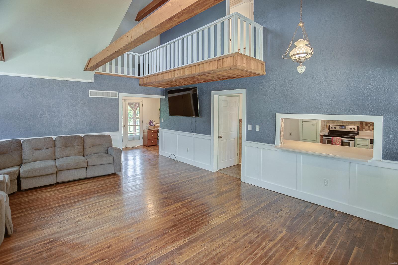 16734 Oak Bridge Road Brighton, IL 62012 - Photo 11 of 33 Gallery Image 11