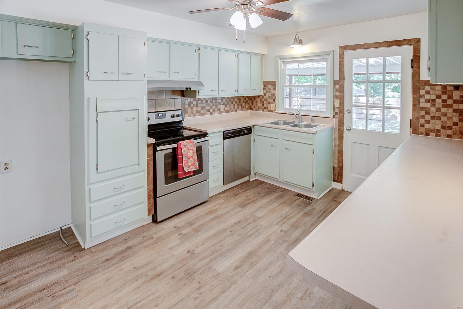 16734 Oak Bridge Road Brighton, IL 62012 - Photo 12 of 33 Gallery Image 12