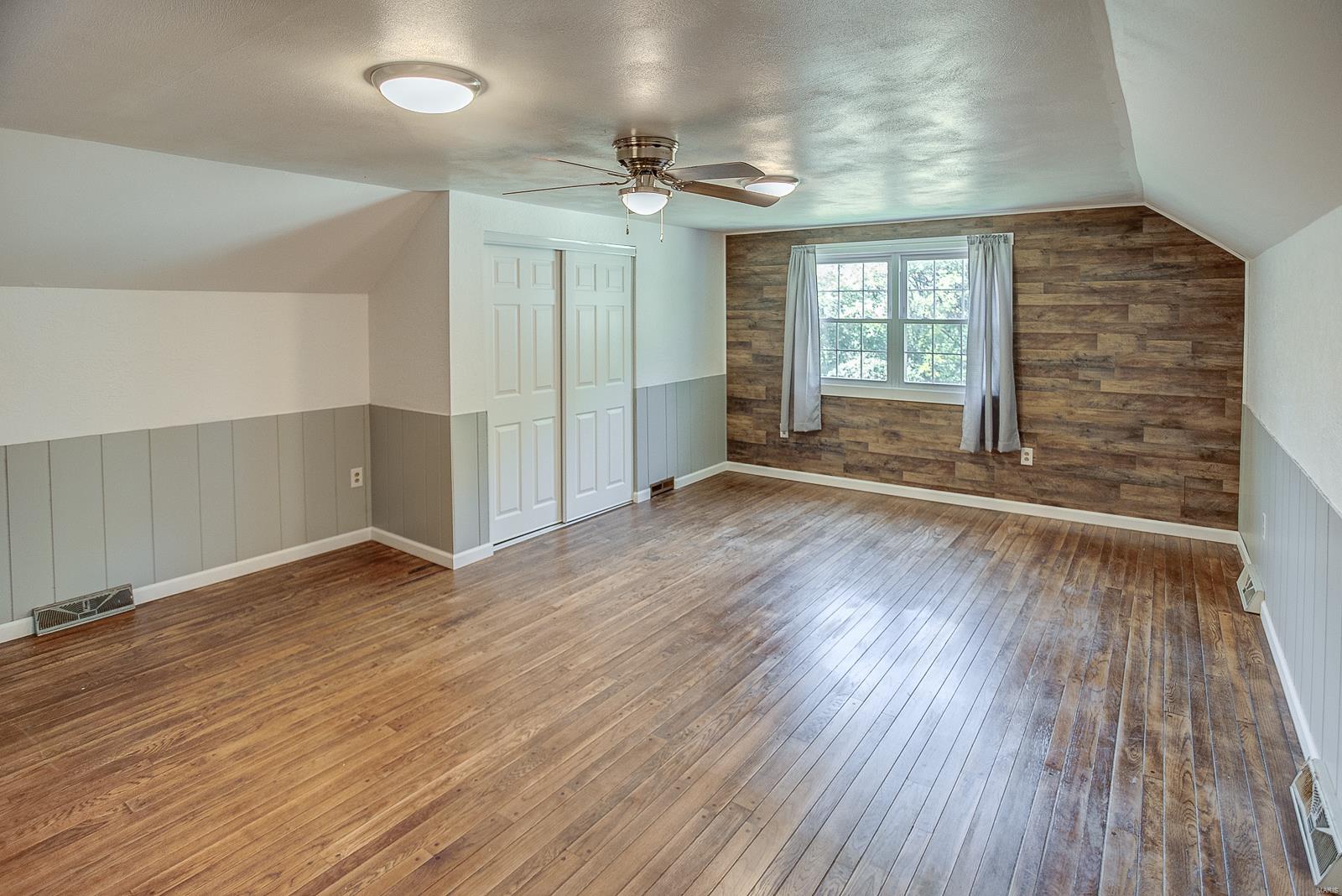 16734 Oak Bridge Road Brighton, IL 62012 - Photo 21 of 33 Gallery Image 21