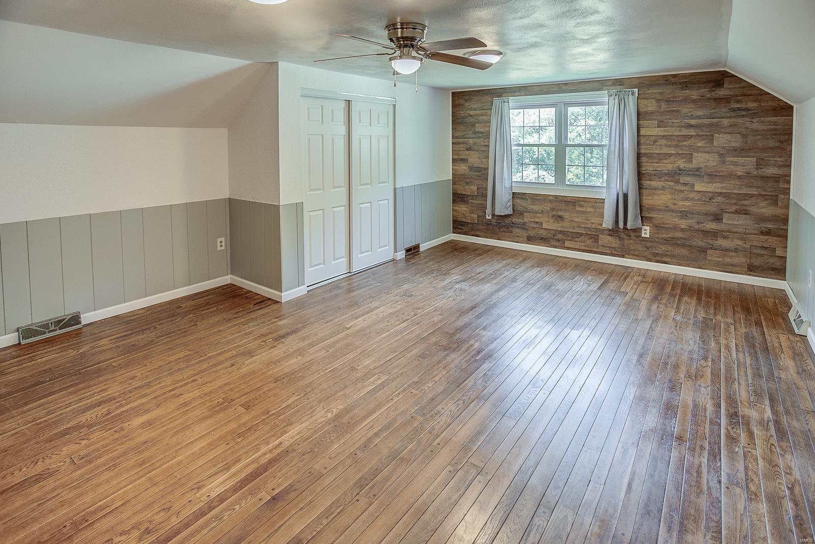 16734 Oak Bridge Road Brighton, IL 62012 - Photo 22 of 33 Gallery Image 22