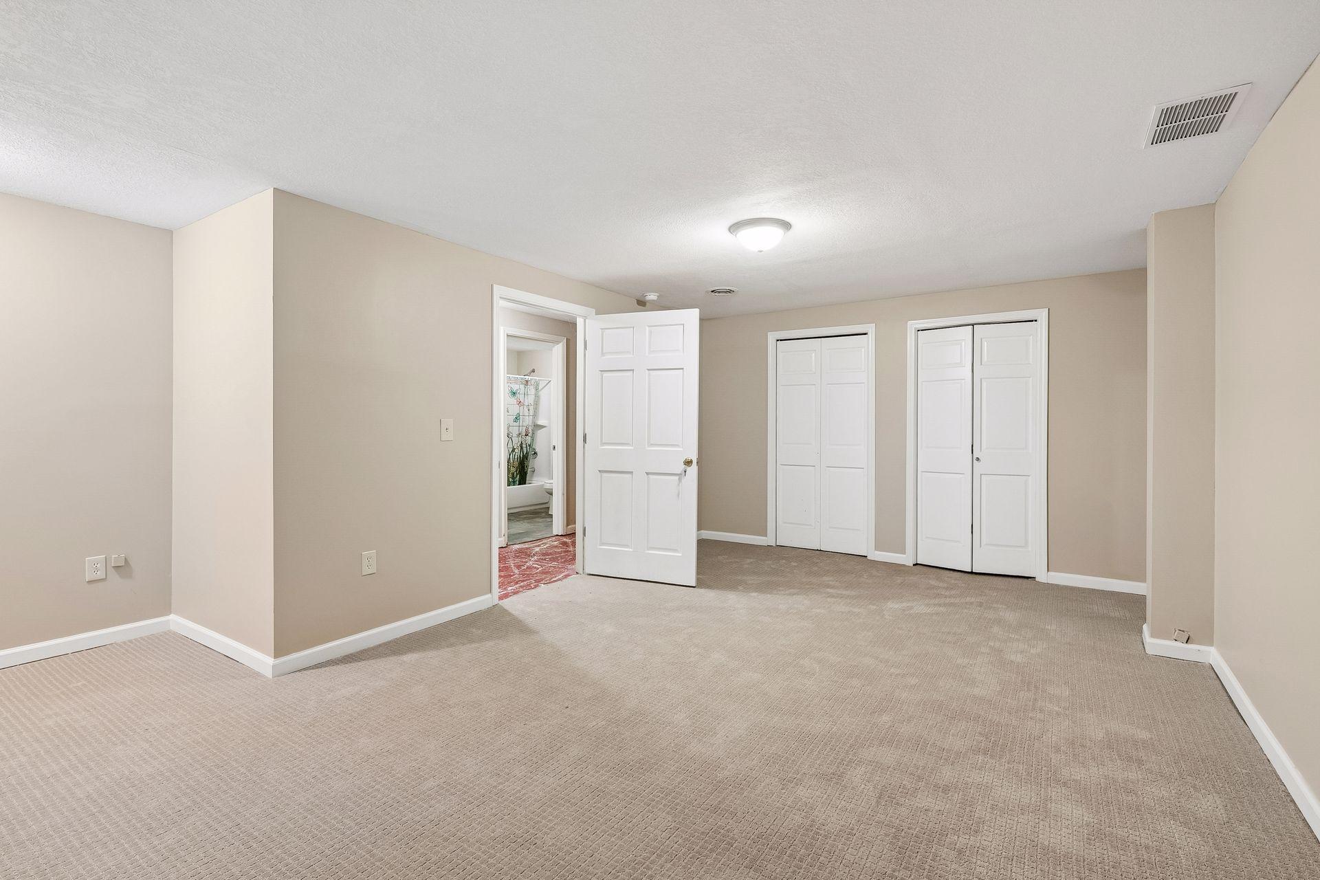 9934 Maple Avenue South Bloomington, MN 55431 - Photo 26 of 36
