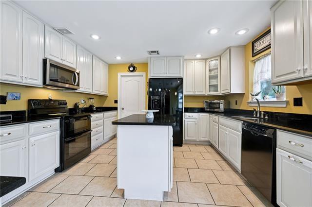 581 South Military Road Slidell, LA 70461 - Photo 8 of 27