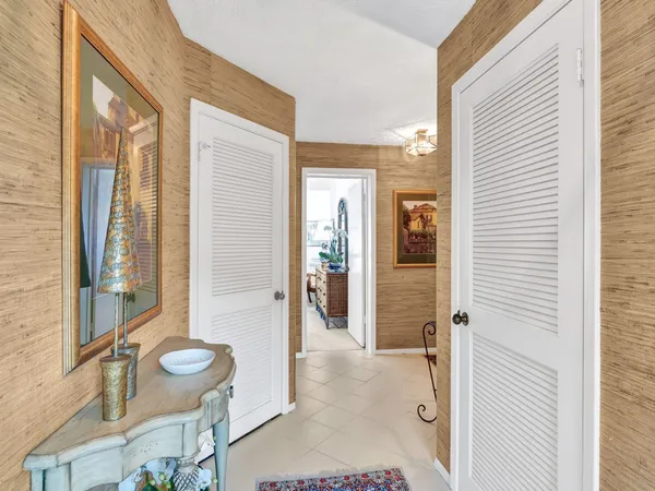 $2,500 | 1155 Reef Road, Unit B2, Vero Beach, FL 32963