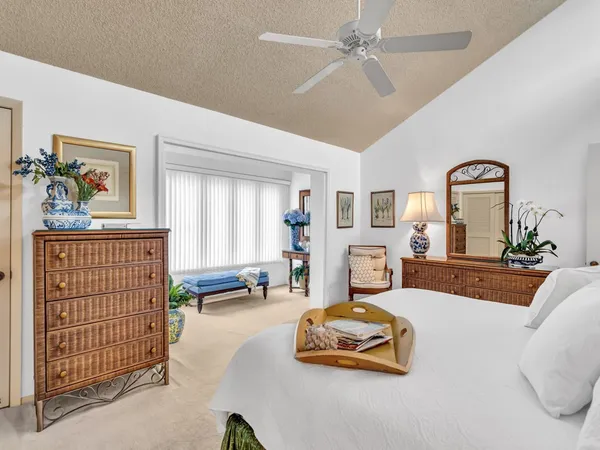 $2,500 | 1155 Reef Road, Unit B2, Vero Beach, FL 32963