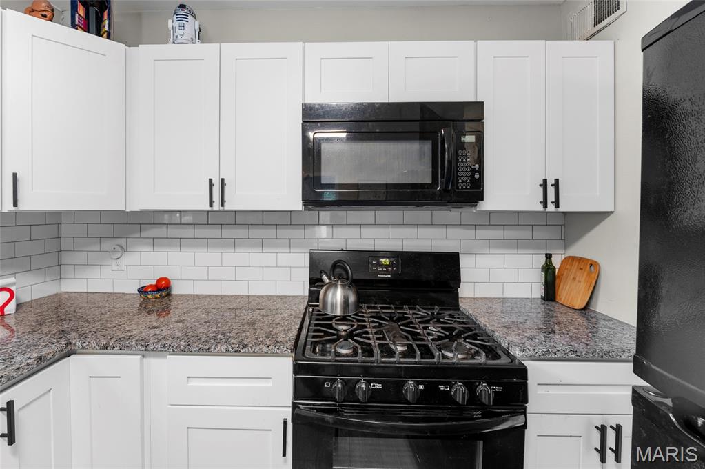 306 Staunton Road Troy, IL 62294 - Photo 8 of 24