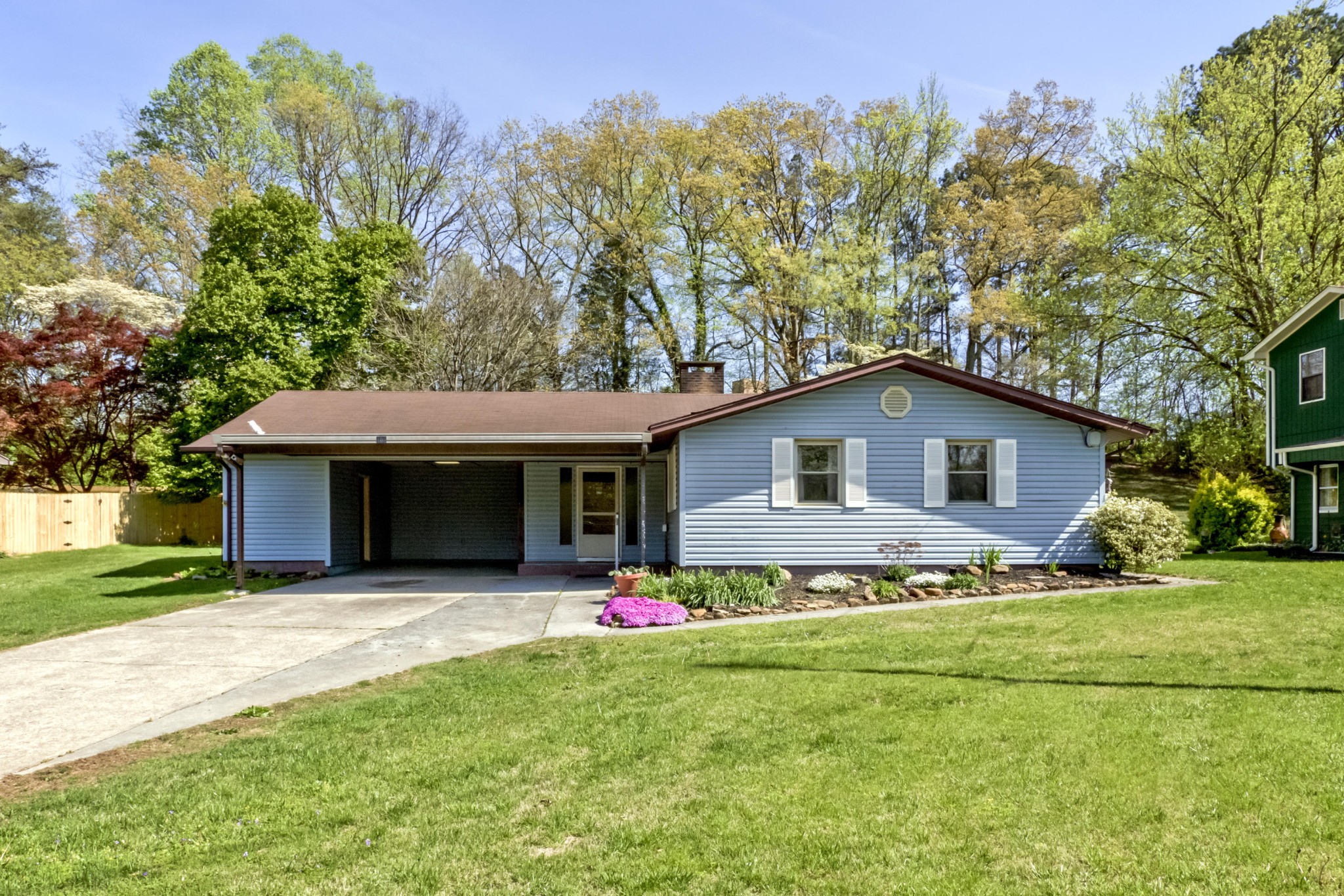 108 Pratt Lane Oak Ridge, TN 37830 - Photo 1 of 27 Gallery Image 1