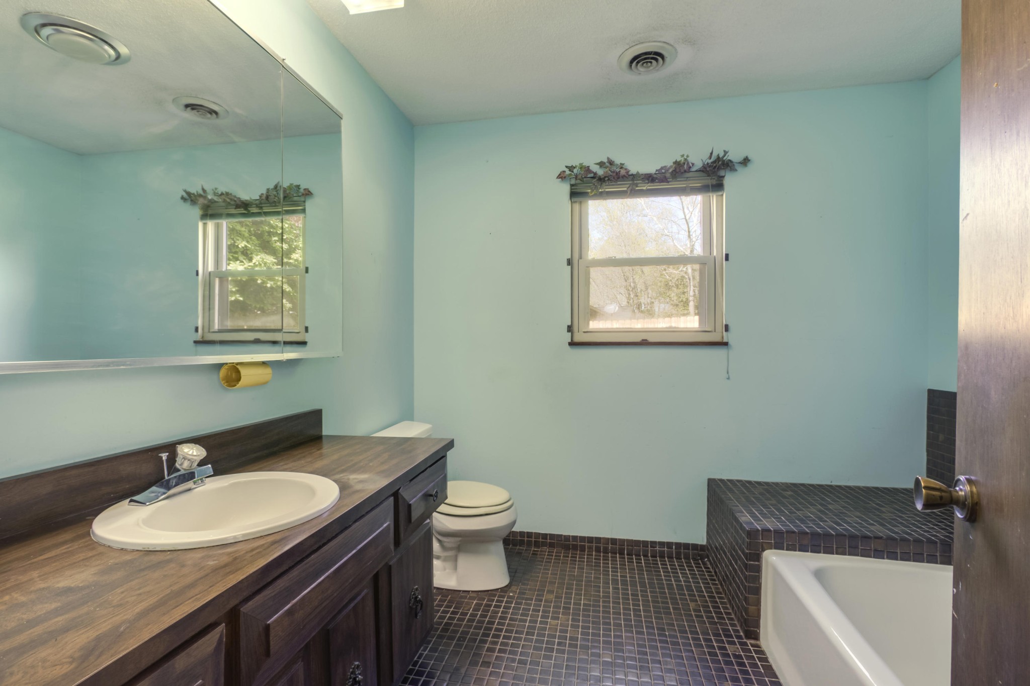 108 Pratt Lane Oak Ridge, TN 37830 - Photo 15 of 27 Gallery Image 15