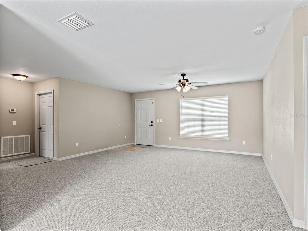 2820 Southwest 137th Place Ocala, FL 34473 - Photo 6 of 35
