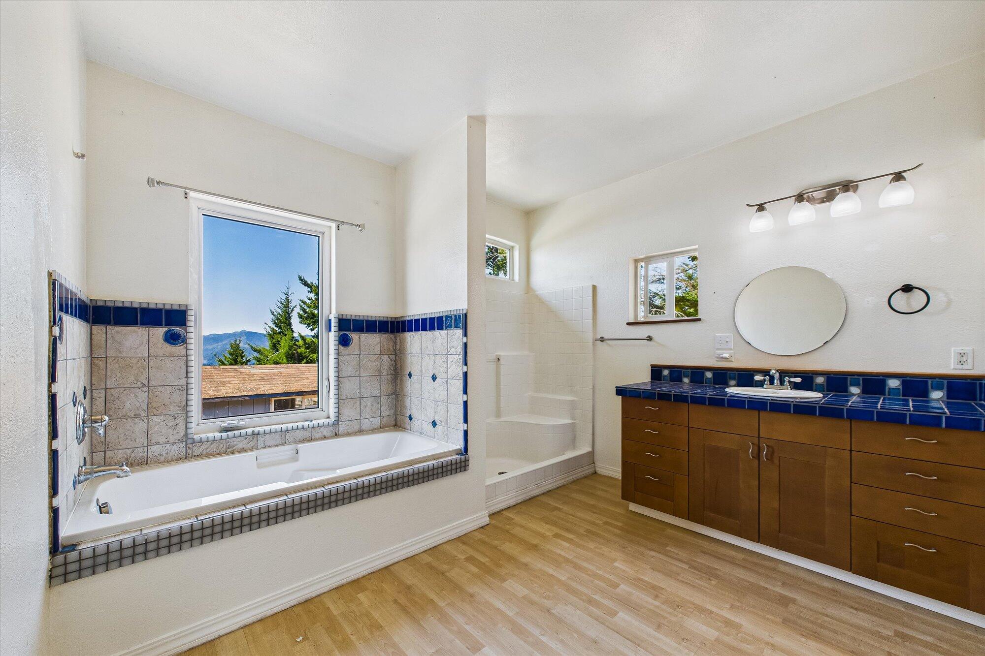 246 Kelly Road Shelter Cove, CA 95589 - Photo 28 of 39 28-246 Kelly Road-127