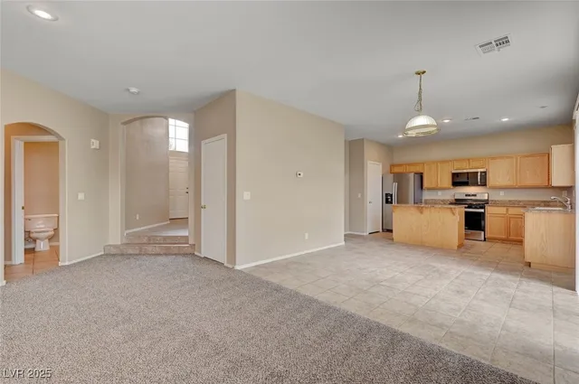 $2,337 | 893 Dancing Vines Avenue, Las Vegas, NV 89183