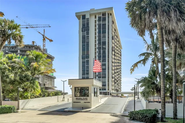 $6,000 | 1865 Brickell Avenue, Unit A1501, Miami, FL 33129
