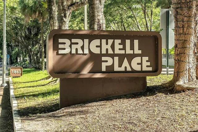 $6,000 | 1865 Brickell Avenue, Unit A1501, Miami, FL 33129