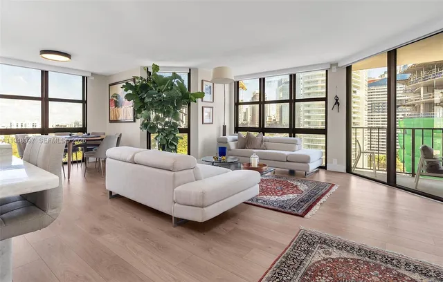 $6,000 | 1865 Brickell Avenue, Unit A1501, Miami, FL 33129