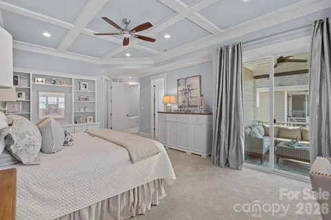 $1,075,000 | 744 Amalfi Drive, Davidson, NC 28036