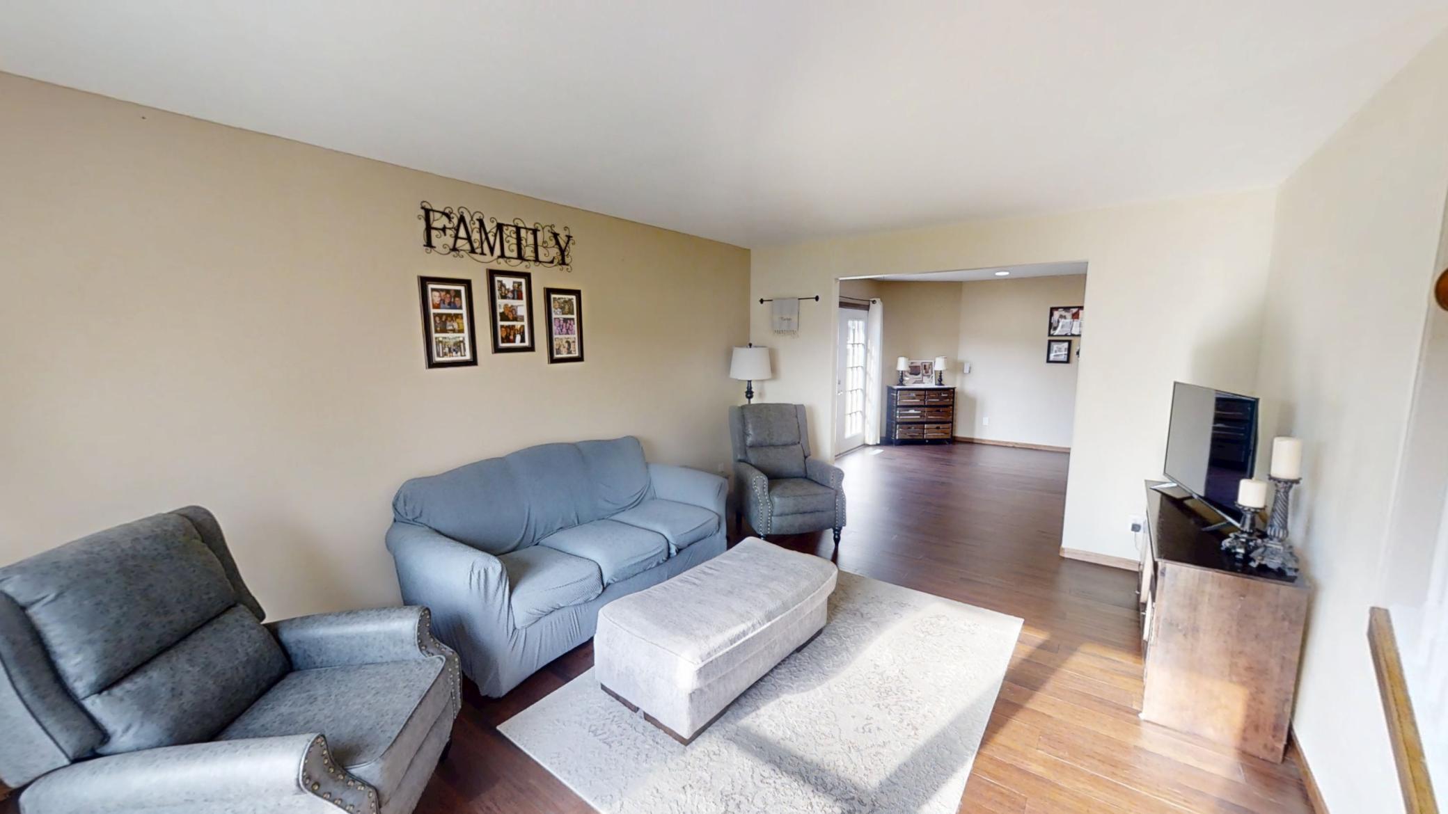 119 Hall Lane Alden, MN 56009 - Photo 13 of 59