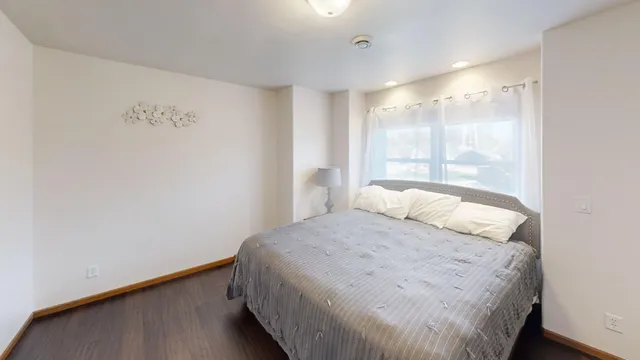 $374,900 | 119 Hall Lane, Alden, MN 56009