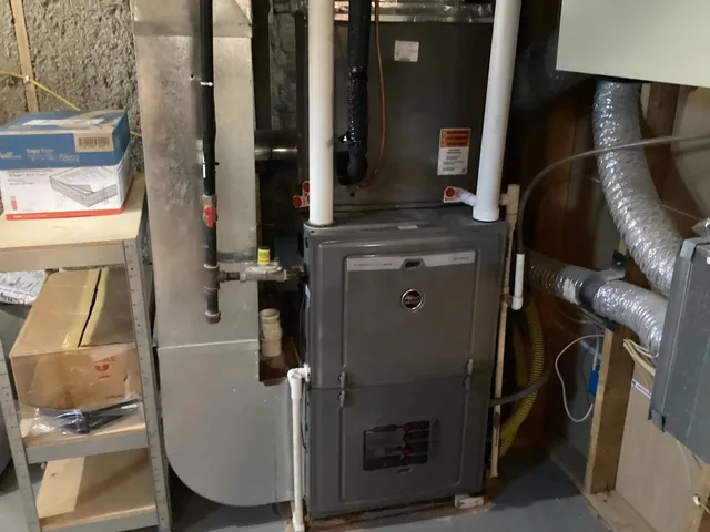 $374,900 | 119 Hall Lane, Alden, MN 56009