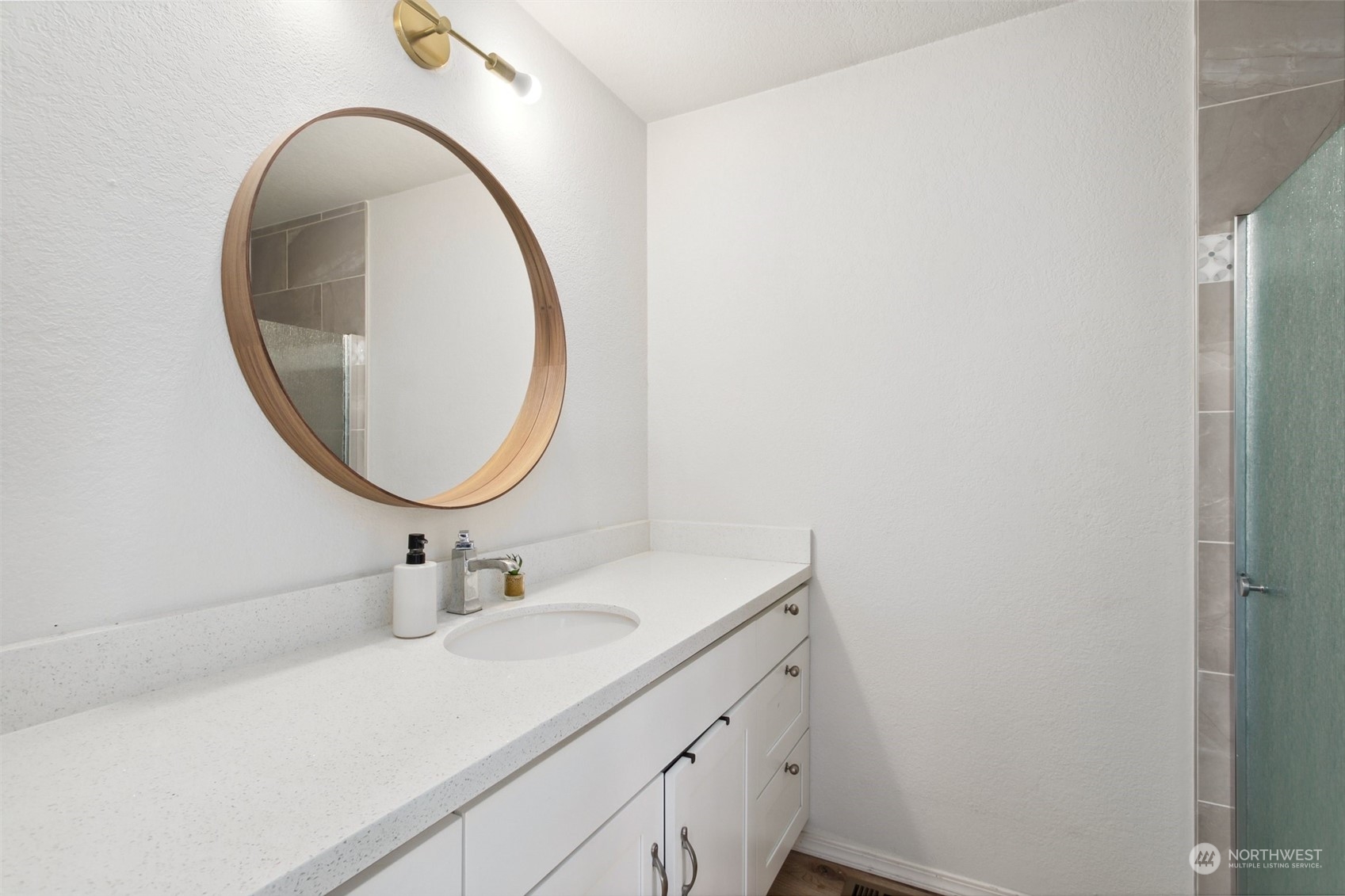 5804 140th Street Southwest Edmonds, WA 98026 - Photo 16 of 26 Gallery Image 16