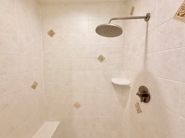 $6,495 | 900 Evergreen Circle, Hartland, WI 53029