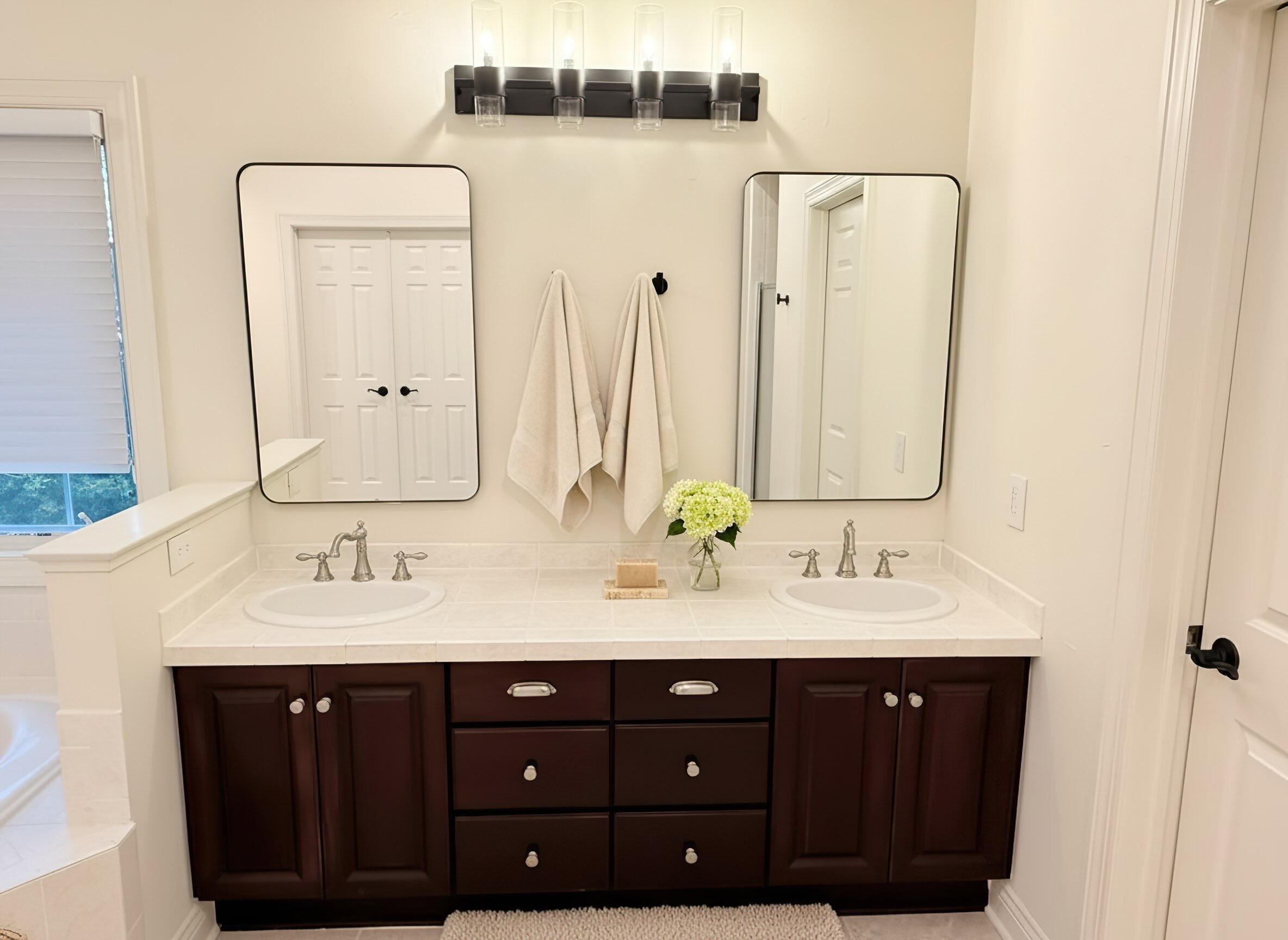 900 Evergreen Circle Hartland, WI 53029 - Photo 26 of 33 IMG_2415