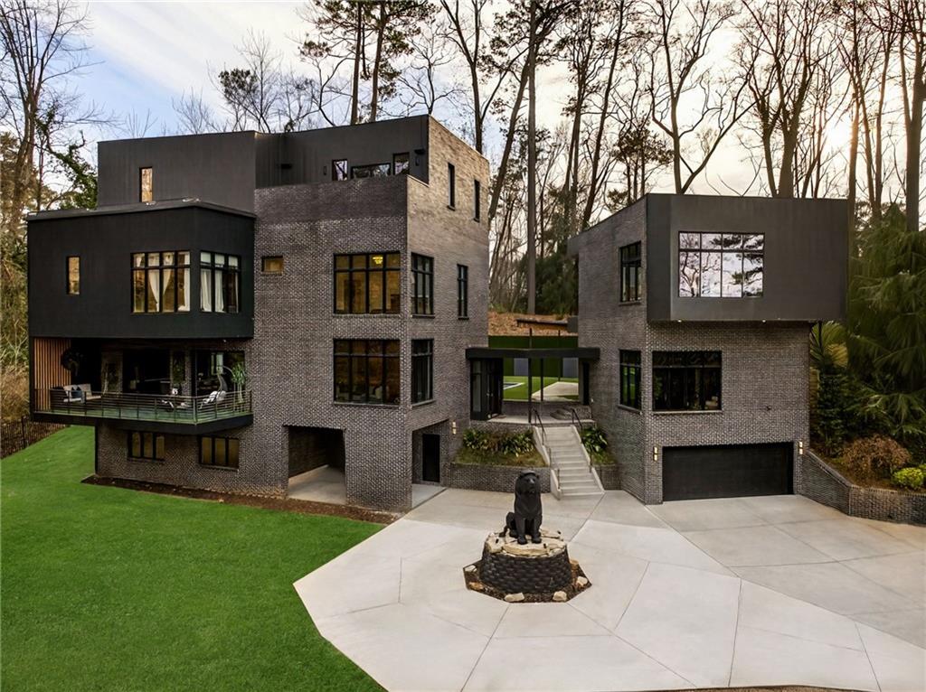 345 Pinecrest Road Northeast Atlanta, GA 30342 - Photo 9 of 70 a view of a house with garden