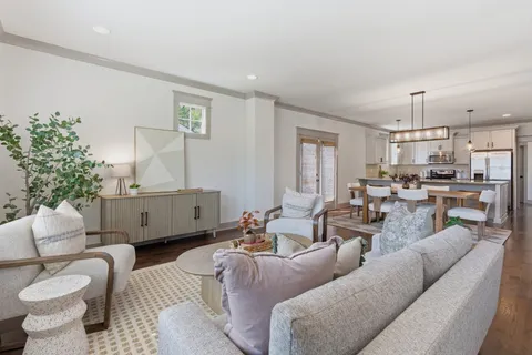 $650,000 | 65 Creighton Avenue, Nashville, TN 37206