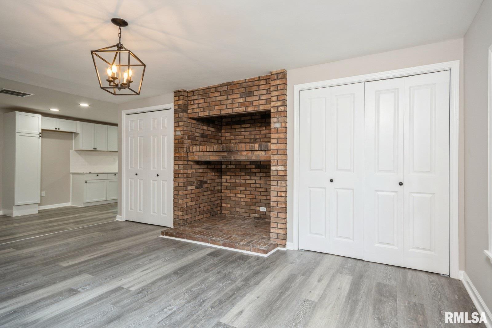 2889 North 25th Street Decatur, IL 62526 - Photo 6 of 15