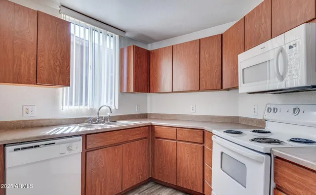 $1,238 | 1737 North Central Avenue, Unit 1, Goodyear, AZ 85338