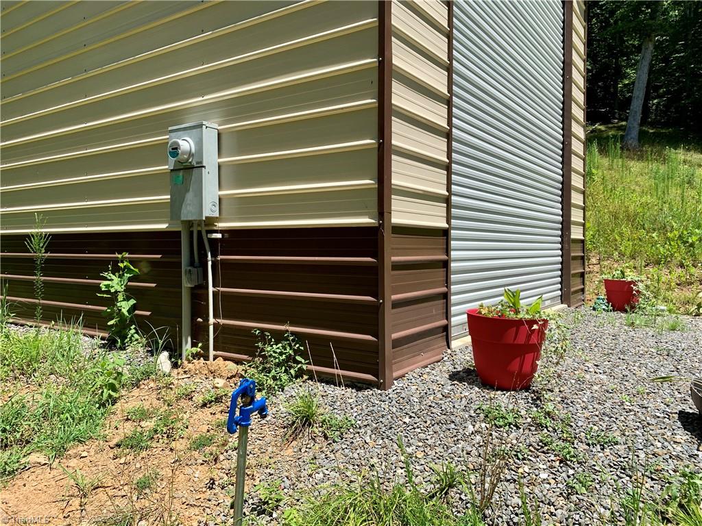 1665 Mission Road Danbury, NC 27016 - Photo 21 of 50 New RV garage