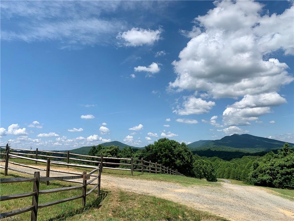 1665 Mission Road Danbury, NC 27016 - Photo 4 of 50 looking at entrance to 30' access easement