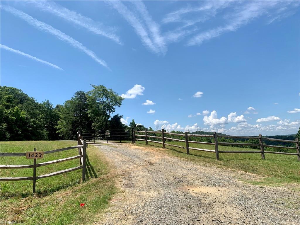 1665 Mission Road Danbury, NC 27016 - Photo 5 of 50 entrance to 30' access easement - a closed, not locked gate