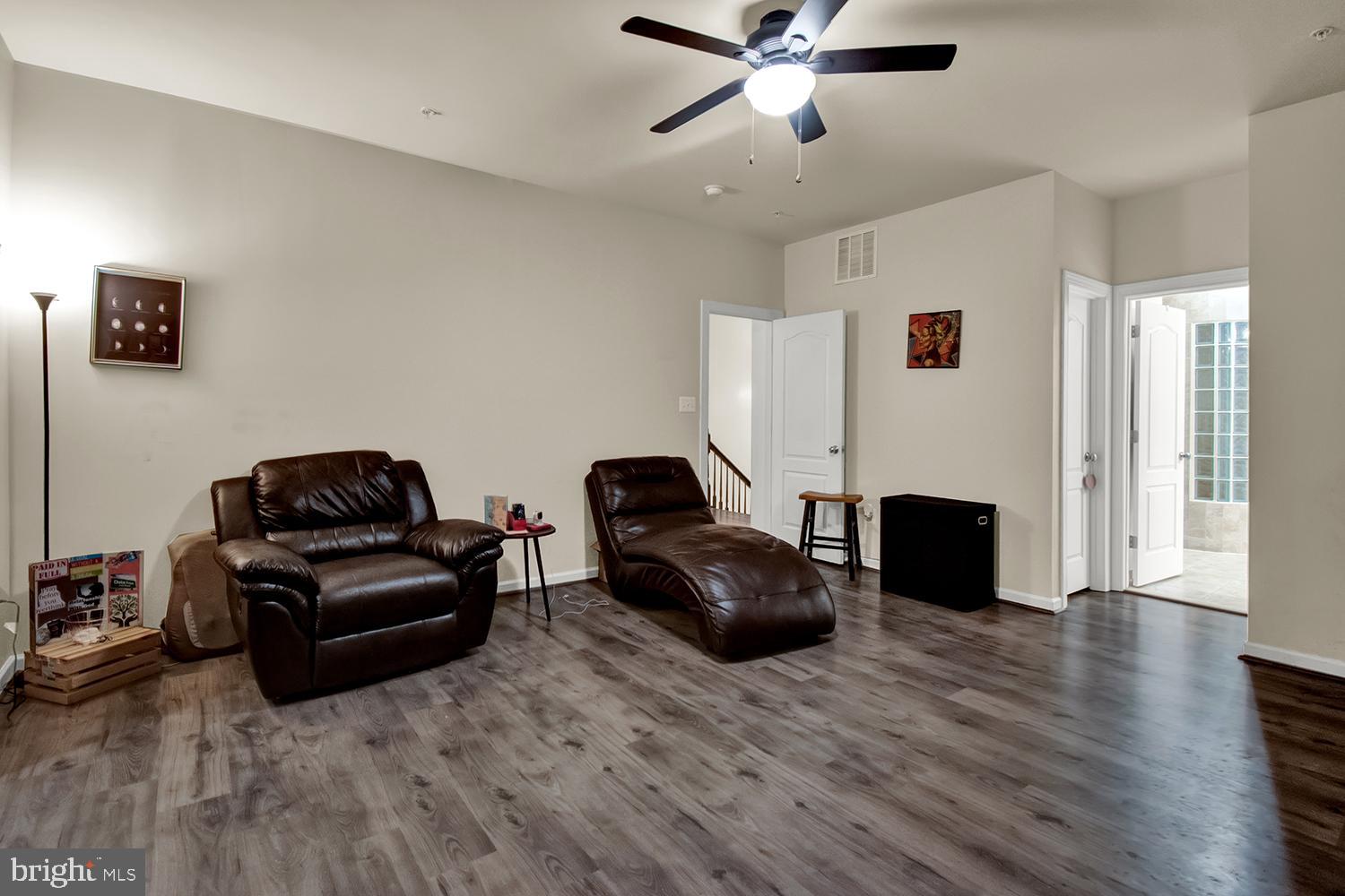 6200 Oglethorpe Mill Drive Brandywine, MD 20613 - Photo 19 of 48 BR Sitting Area