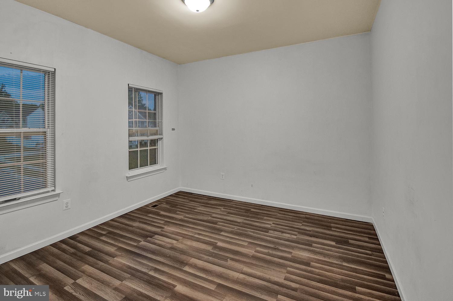 6200 Oglethorpe Mill Drive Brandywine, MD 20613 - Photo 33 of 48 3rd Bedroom