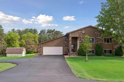 $475,000 | 3301 154th Lane Northwest, Andover, MN 55304