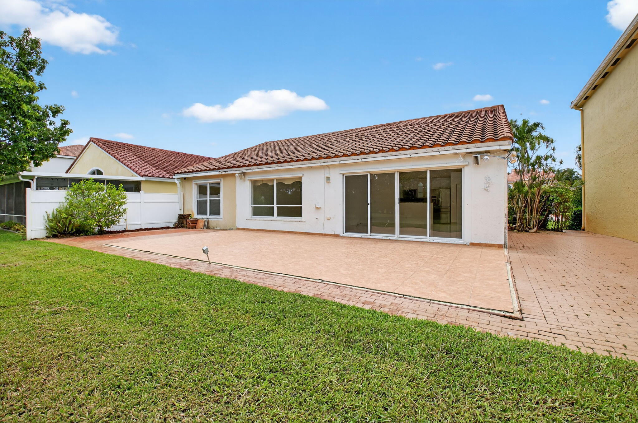 10628 Plainview Circle Boca Raton, FL 33498 - Photo 30 of 49 Backyard