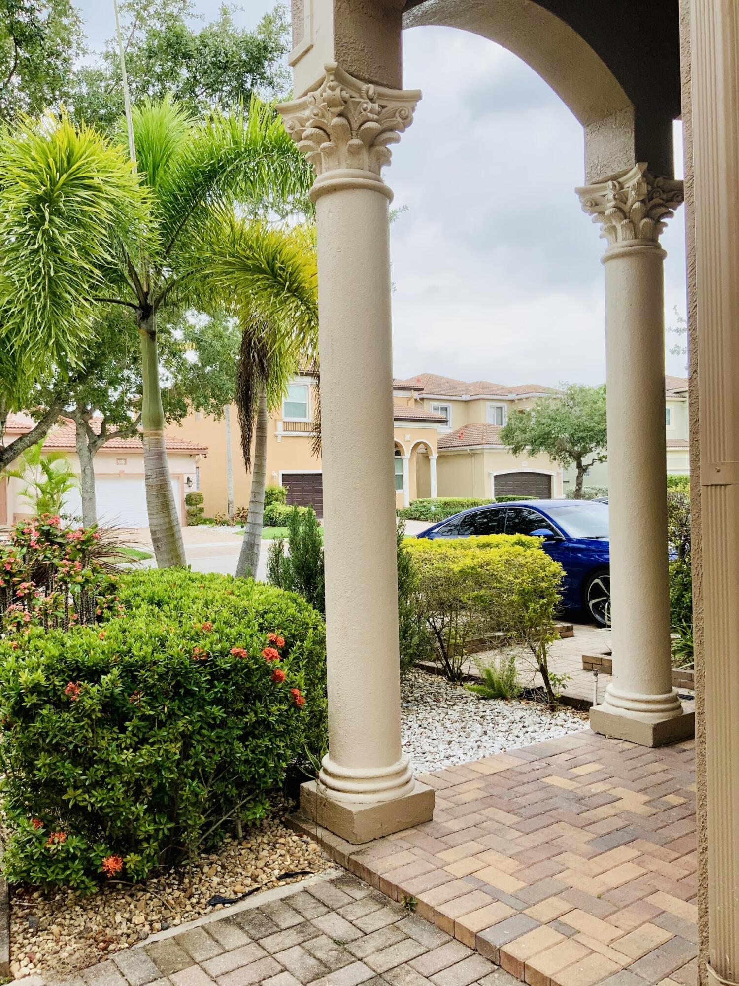 532 Gazetta Way West Palm Beach, FL 33413 - Photo 20 of 40 thumbnail_IMG_6689