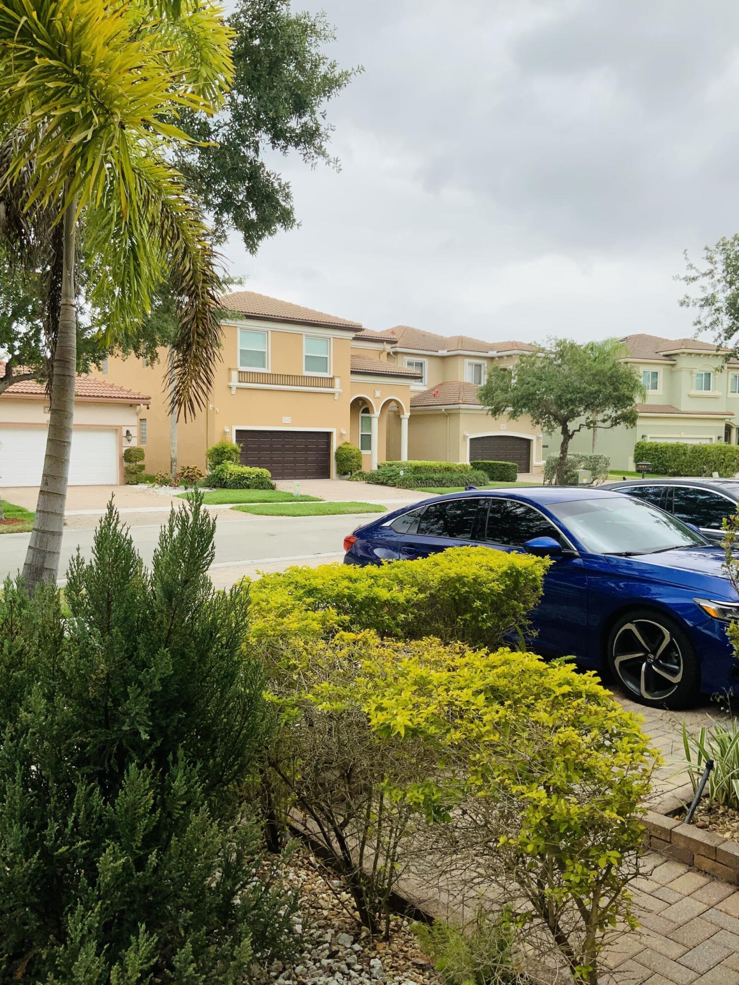 532 Gazetta Way West Palm Beach, FL 33413 - Photo 22 of 40 thumbnail_IMG_6693