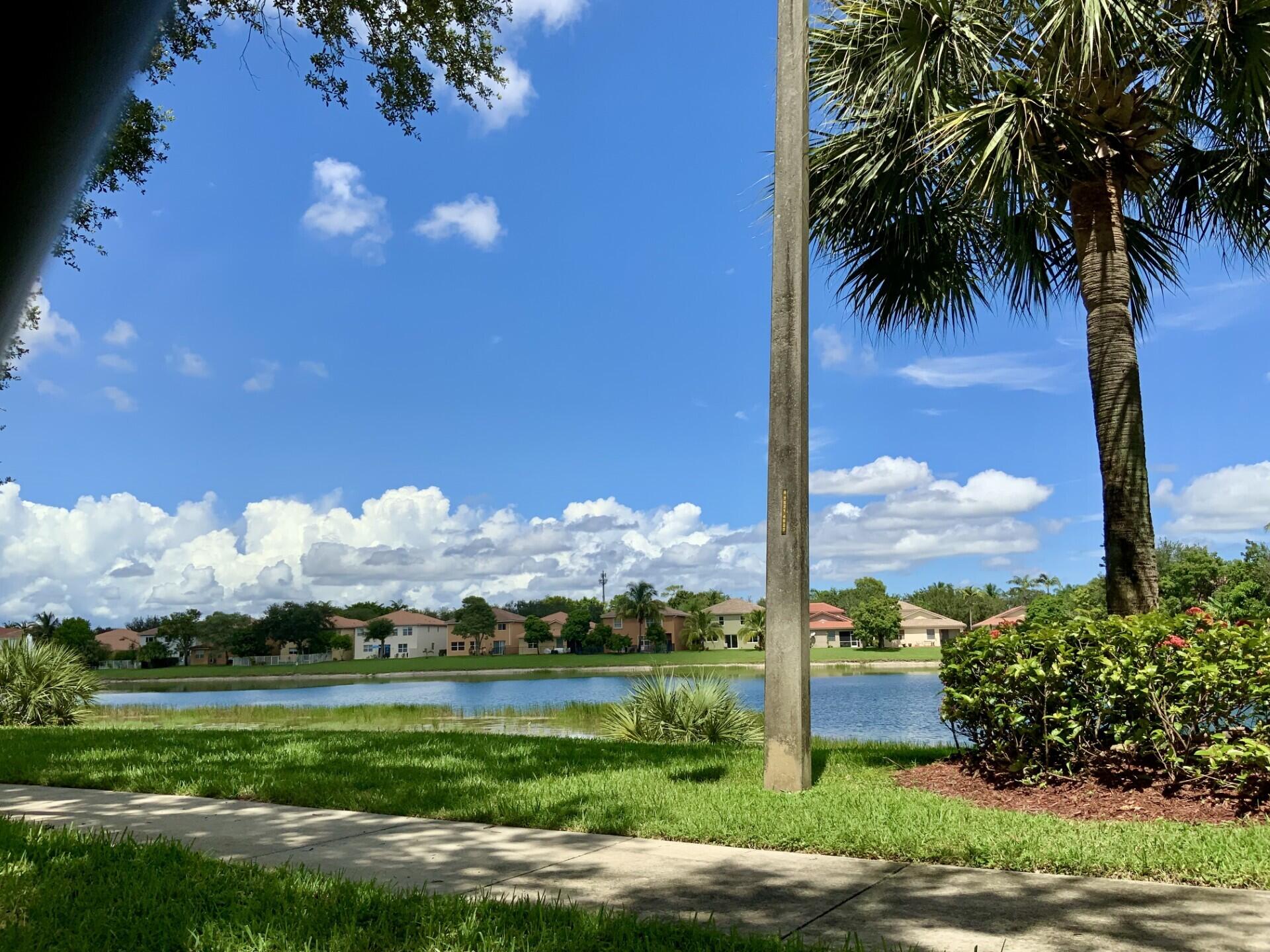 532 Gazetta Way West Palm Beach, FL 33413 - Photo 27 of 40 thumbnail_IMG_8812