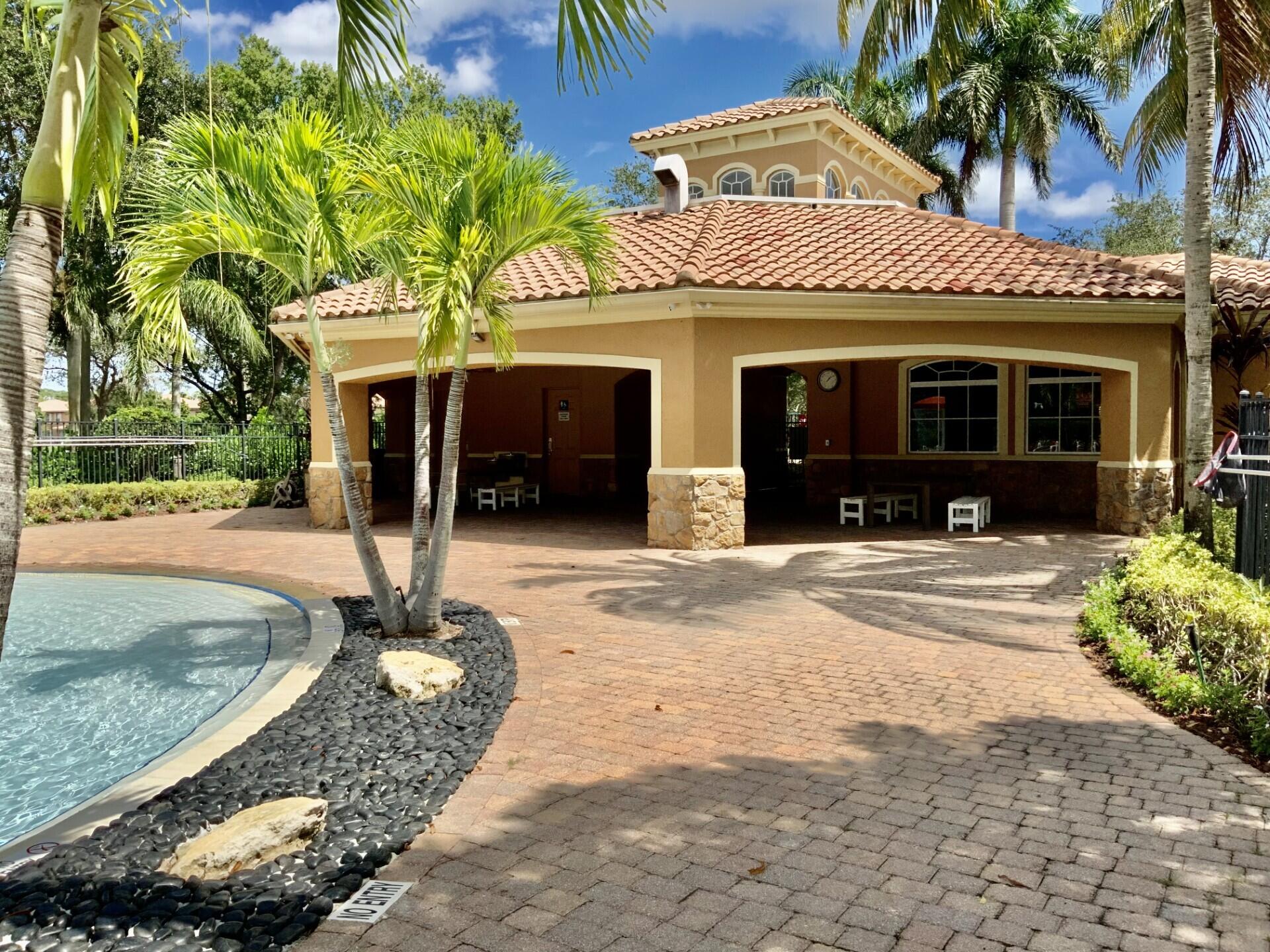 532 Gazetta Way West Palm Beach, FL 33413 - Photo 29 of 40 thumbnail_IMG_8823