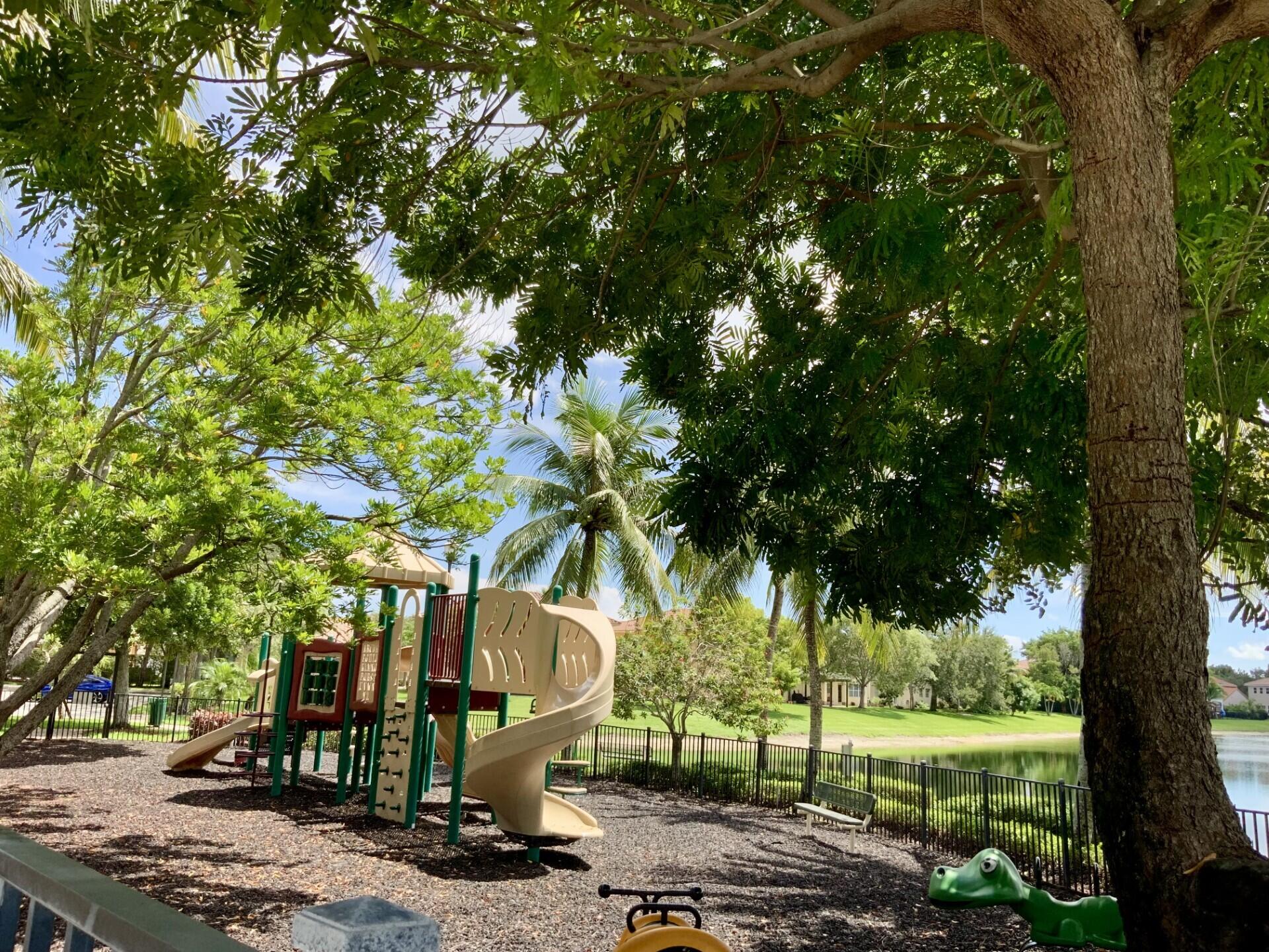 532 Gazetta Way West Palm Beach, FL 33413 - Photo 32 of 40 thumbnail_IMG_8894