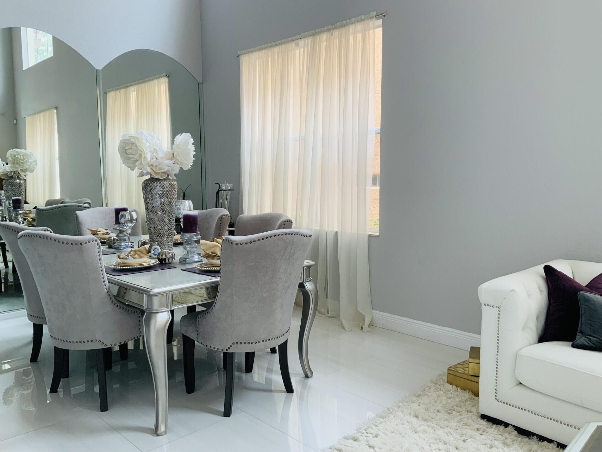 532 Gazetta Way West Palm Beach, FL 33413 - Photo 7 of 40 thumbnail_IMG_6703 (1)