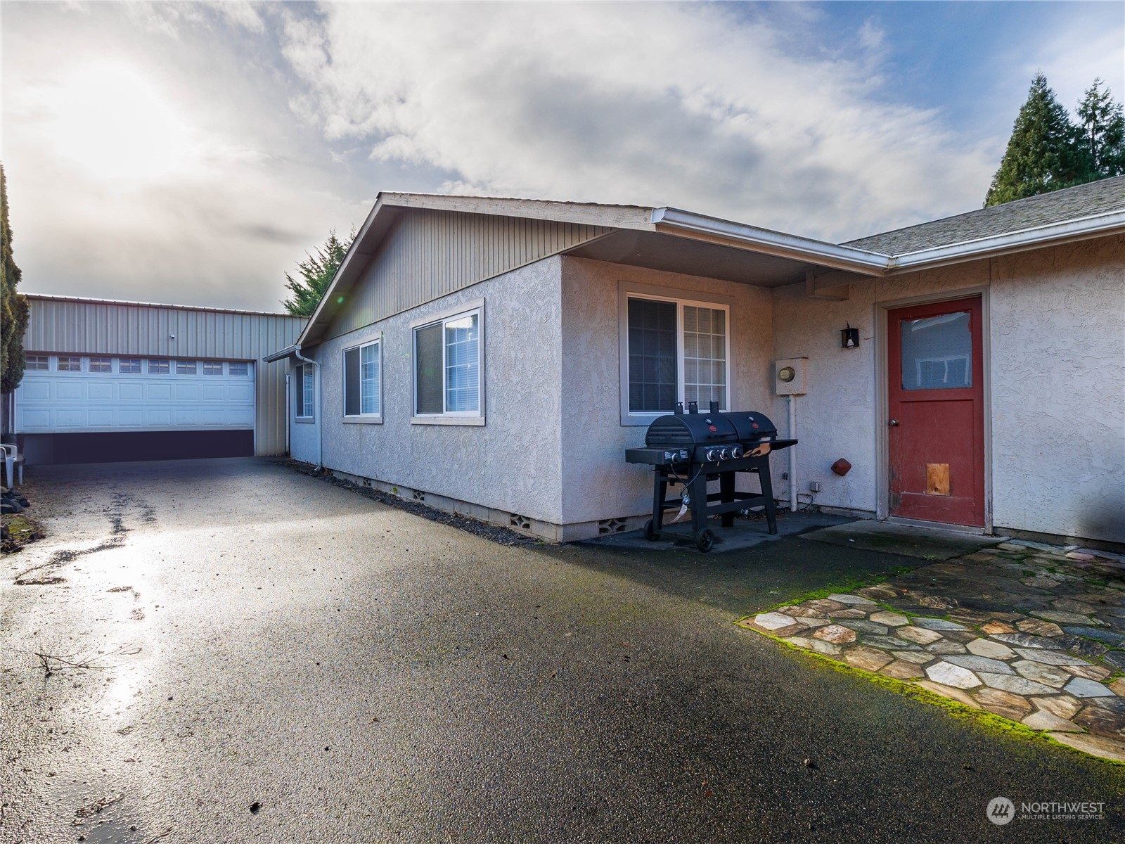 136 Galaxie Road Chehalis, WA 98532 - Photo 2 of 27