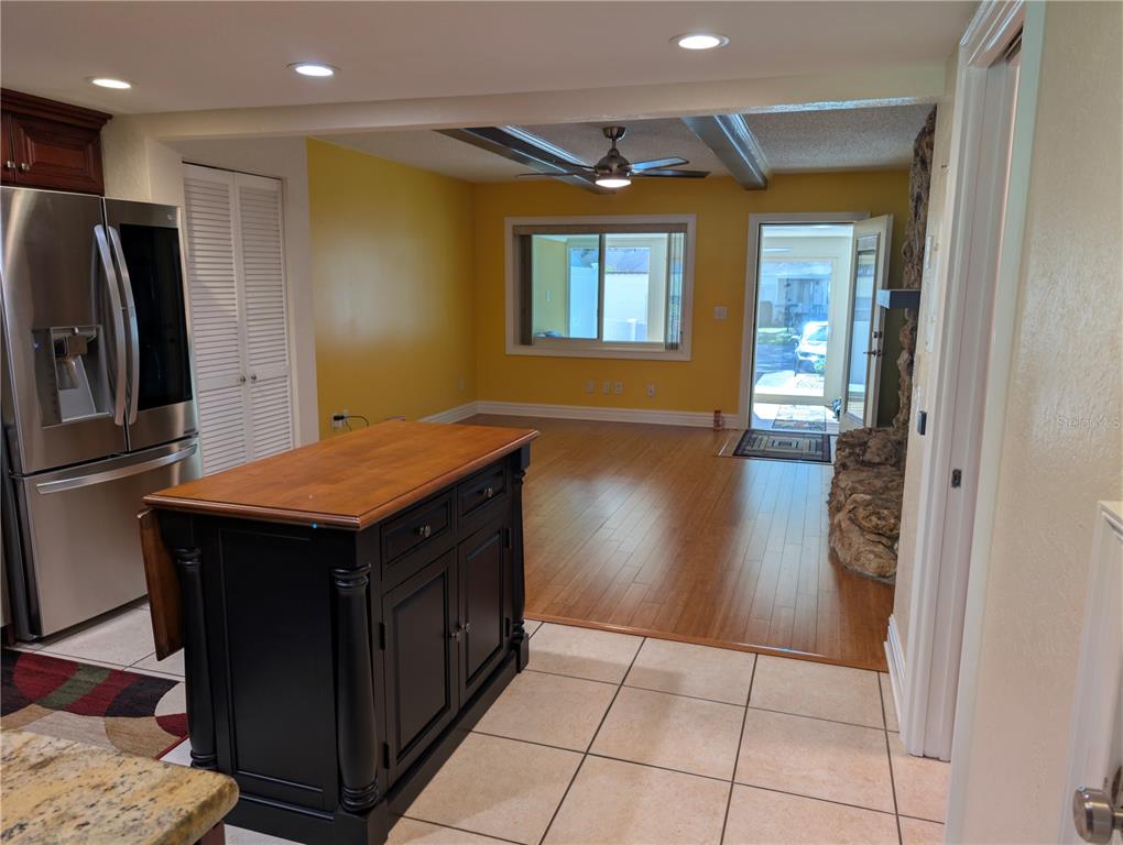 9897 Southwest 88th Court Road, Unit P Ocala, FL 34481 - Photo 9 of 37