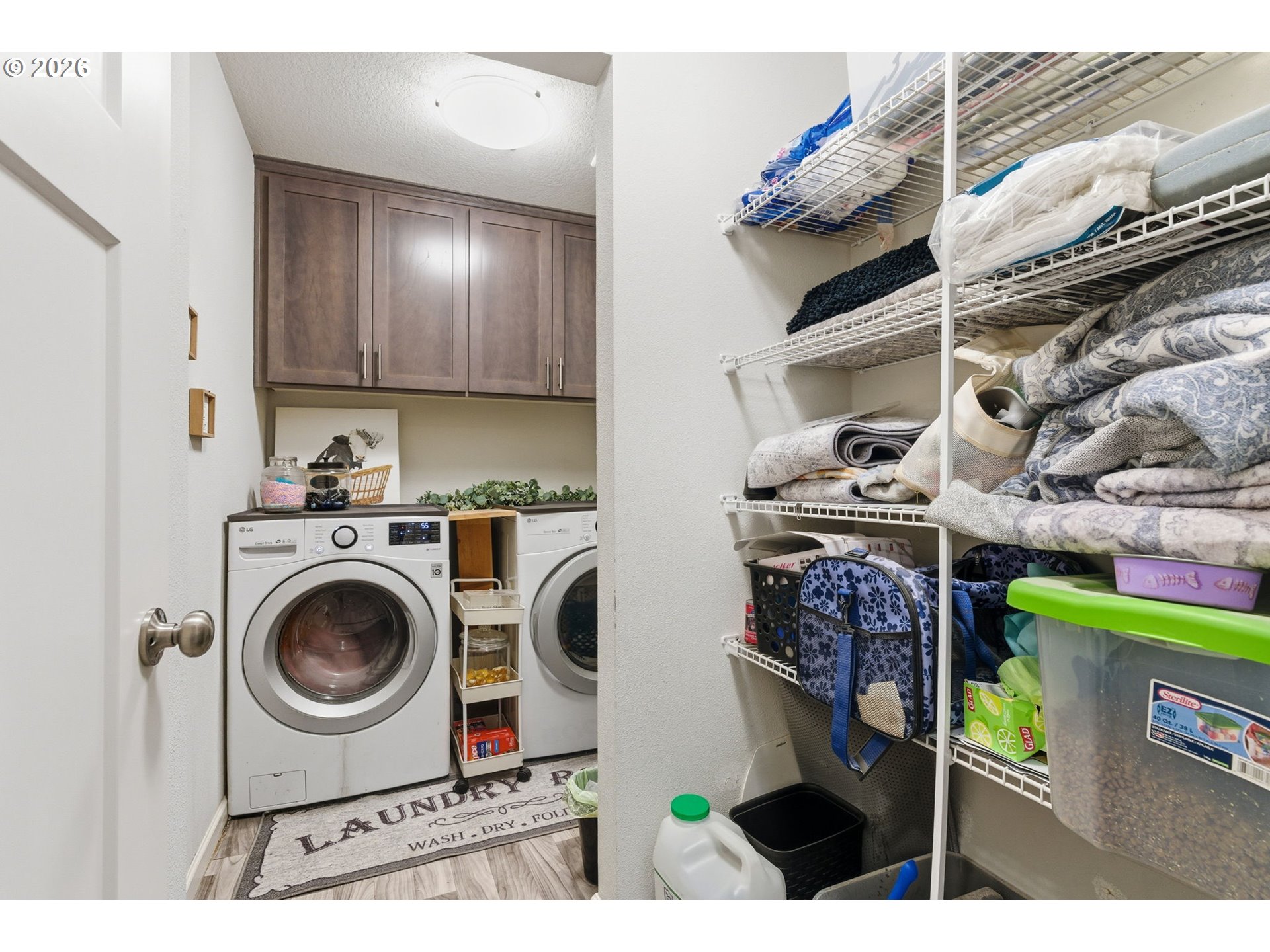 476 Southwest 15th Avenue Canby, OR 97013 - Photo 33 of 41 a utility room with dryer and washer